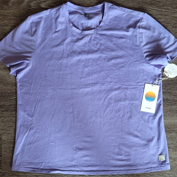 Vuori Tops - Vuori Women's Feather Tee Ultra Violet Size Small 💜